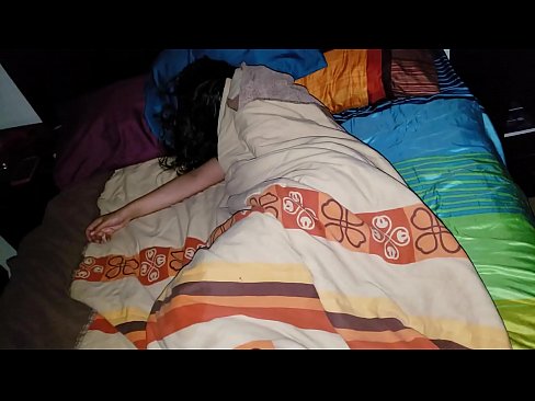 ❤️ Stepson akunyoza mayi ake omupeza ali m’tulo. Zolaula zapakhomo pa ife